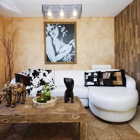 Buda Planetcostadorada Casa vacanze *